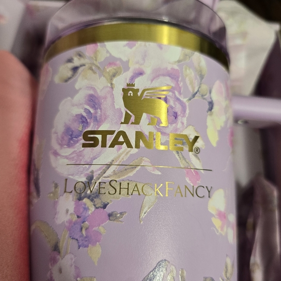 Stanley Love Shack Fancy Tumblr. 💜⚡️ (40oz) - Picture 7 of 7